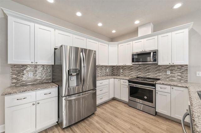 13041 NW 12TH LANE, Newberry, FL 32669