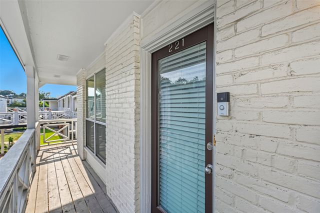 5927 E University Boulevard 221, Dallas, TX 75206