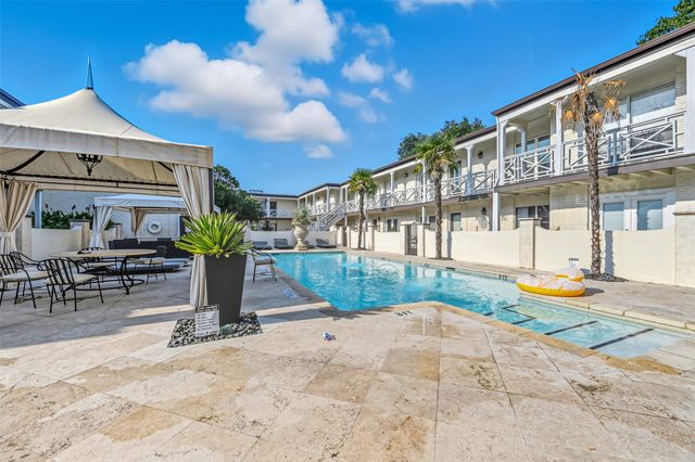 5927 E University Boulevard 221, Dallas, TX 75206