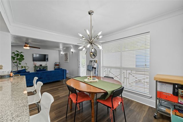 5927 E University Boulevard 221, Dallas, TX 75206
