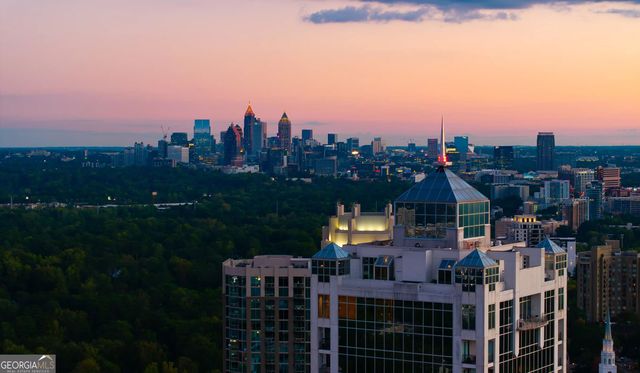 2828 Peachtree Road NW 2502, Atlanta, GA 30305