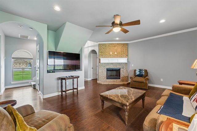 3738 Remington Drive, El Reno, OK 73036