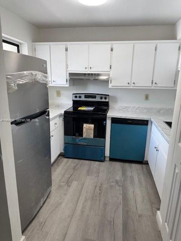 13404 SW 62nd St 101L, Miami, FL 33183