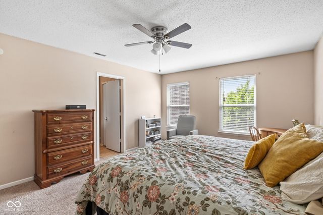 5687 N Jamestown Drive, Mccordsville, IN 46055