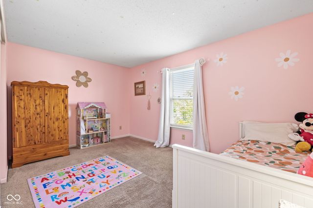 5687 N Jamestown Drive, Mccordsville, IN 46055