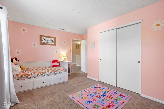 5687 N Jamestown Drive, Mccordsville, IN 46055