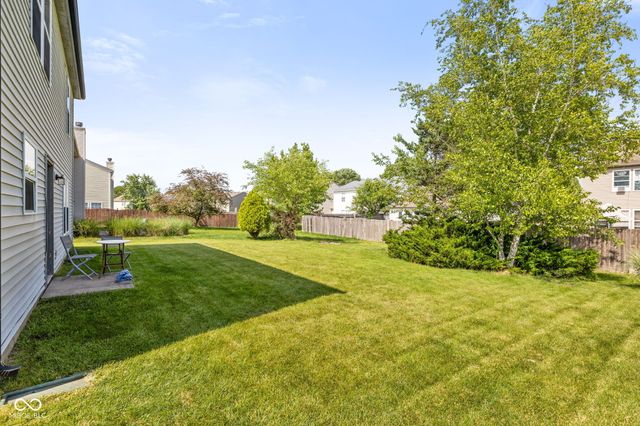 5687 N Jamestown Drive, Mccordsville, IN 46055