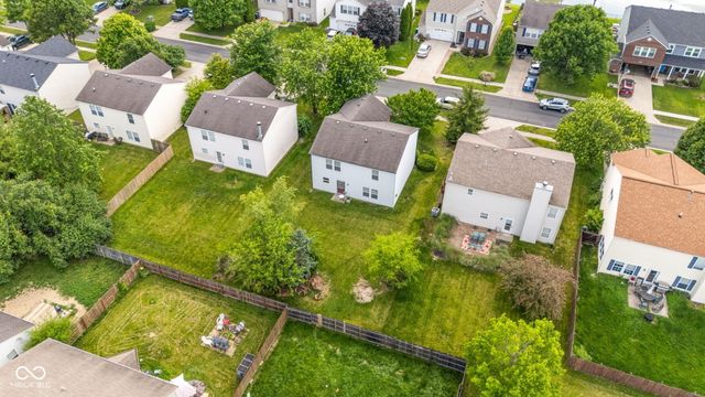 5687 N Jamestown Drive, Mccordsville, IN 46055
