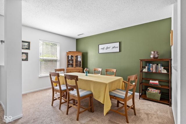 5687 N Jamestown Drive, Mccordsville, IN 46055
