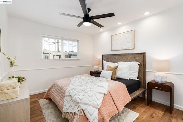 7434 7434 Larkdale Ave, Dublin, CA 94568