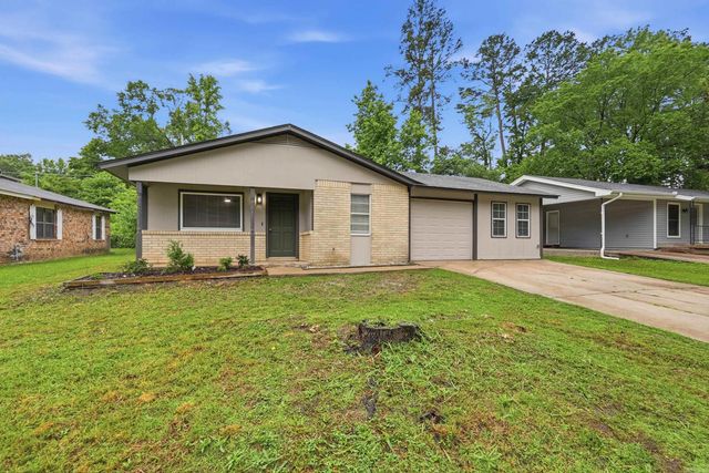 10 Brookway Ln, Sherwood, AR 72120