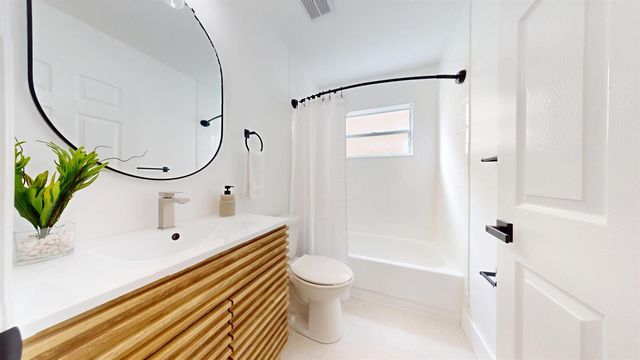 18208 Clear Brook Circle, Boca Raton, FL 33498
