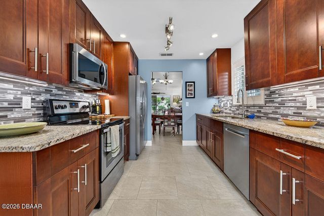 16 Misners Trail, Ormond Beach, FL 32174