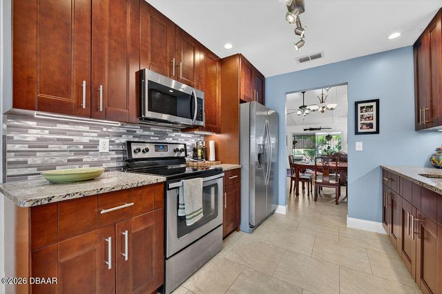 16 Misners Trail, Ormond Beach, FL 32174