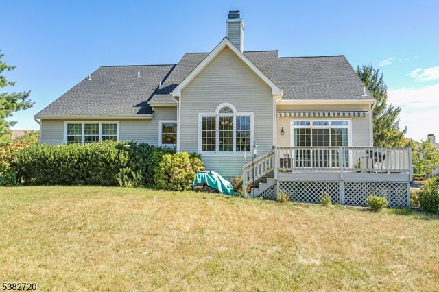 16 Spyglass Rd, Montgomery Twp., NJ 08558