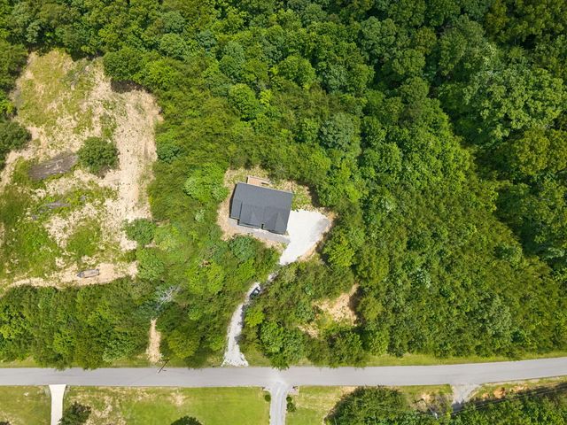 600 Green Brier Lane, Dunlap, TN 37327