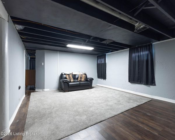 2513 W Hill St, Louisville, KY 40210