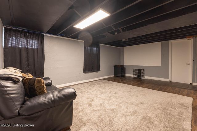 2513 W Hill St, Louisville, KY 40210