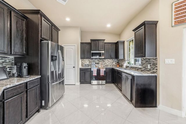 3209 Eisenhower Ave, Lago Vista, TX 78645