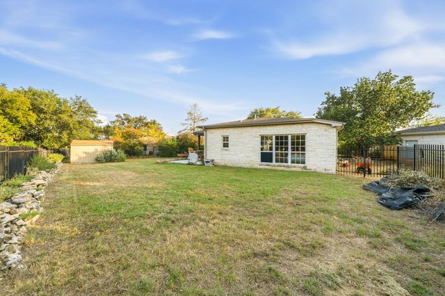 3209 Eisenhower Ave, Lago Vista, TX 78645