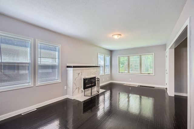 2810 Penn Avenue N, Minneapolis, MN 55411
