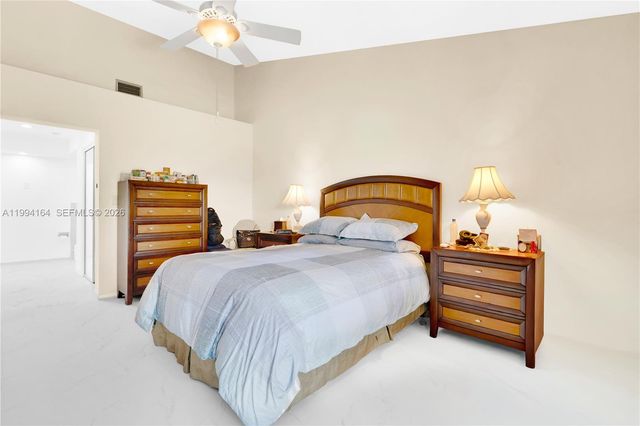 11184 Sangria Ct, Boca Raton, FL 33498