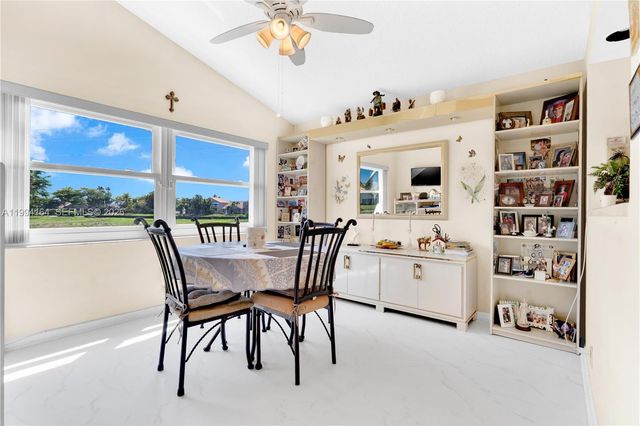 11184 Sangria Ct, Boca Raton, FL 33498
