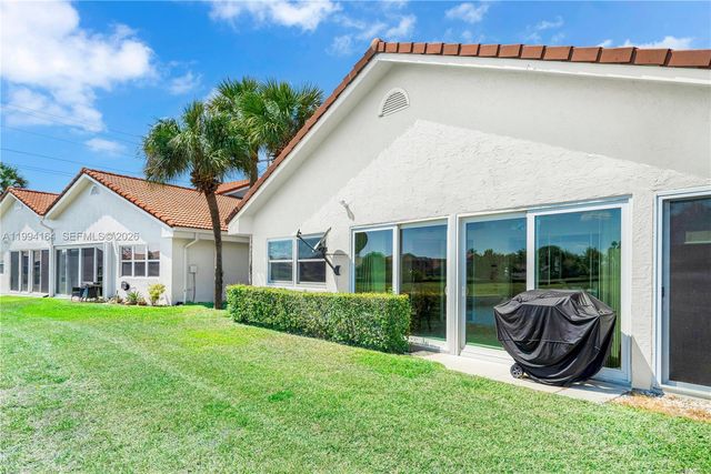 11184 Sangria Ct, Boca Raton, FL 33498