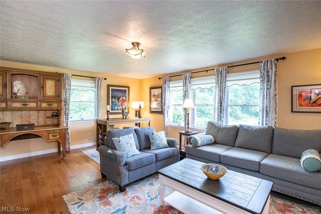 3090 Sourek Road, Akron, OH 44333