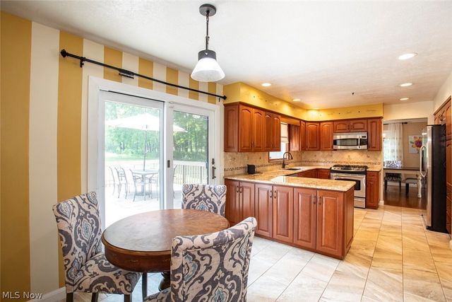 3090 Sourek Road, Akron, OH 44333