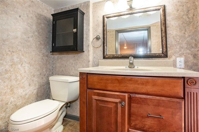3090 Sourek Road, Akron, OH 44333