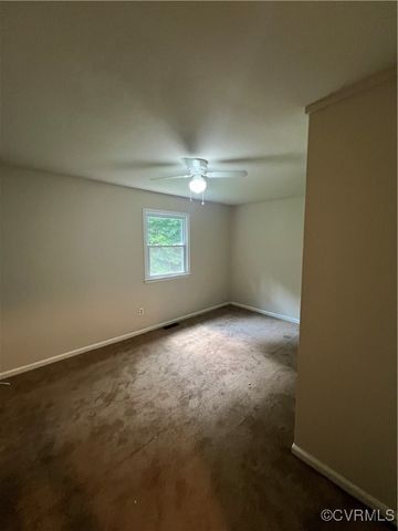 1410 New York Ave Unit#19, Hopewell, VA 23860