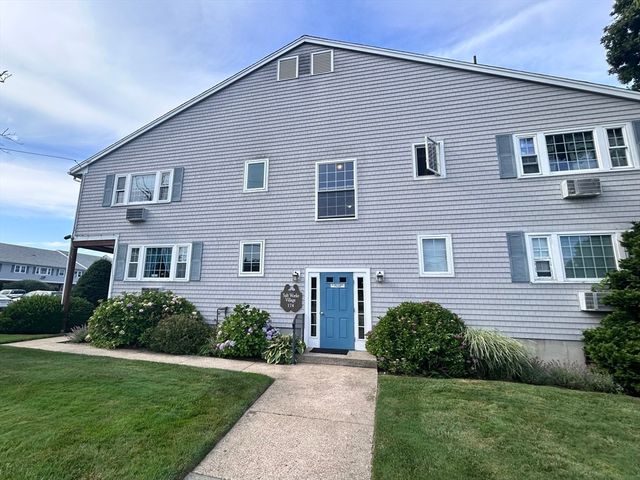 174 Upper County 2-5, Dennis, MA 02639