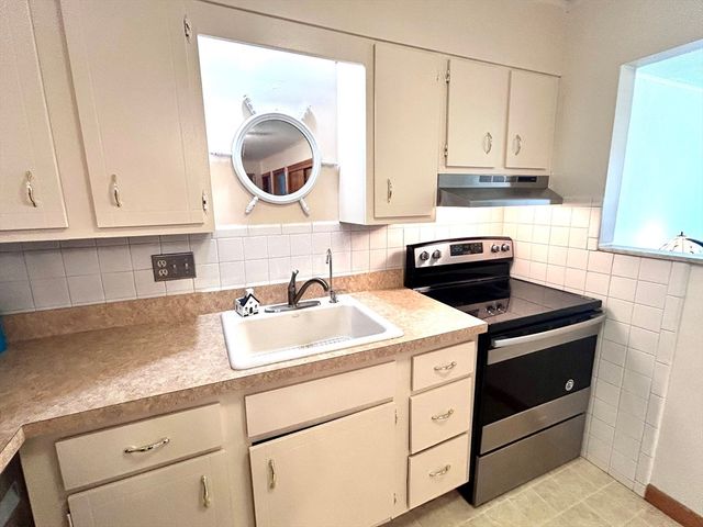 174 Upper County 2-5, Dennis, MA 02639