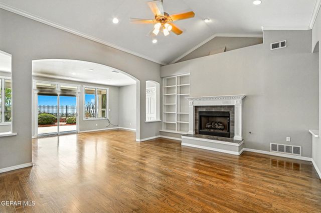 6368 LA POSTA Drive, El Paso, TX 79912