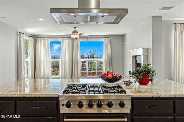 6368 LA POSTA Drive, El Paso, TX 79912