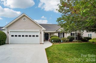 37 Stonehollow Road, Fletcher, NC 28732