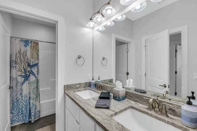 4415 Strand Avenue, Crystal Beach, TX 77650