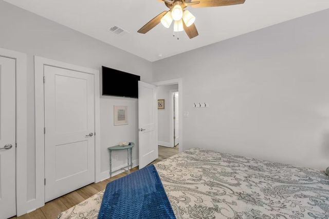 4415 Strand Avenue, Crystal Beach, TX 77650