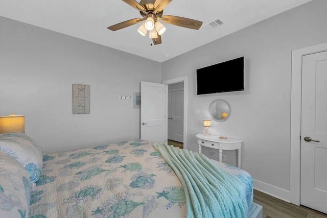 4415 Strand Avenue, Crystal Beach, TX 77650