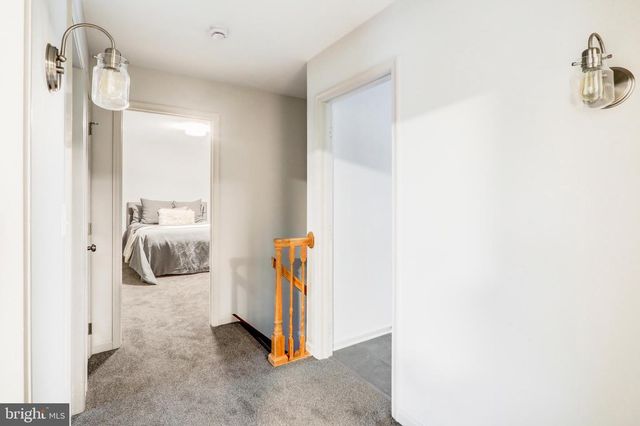 152 KINGS GATE DR, Lititz, PA 17543