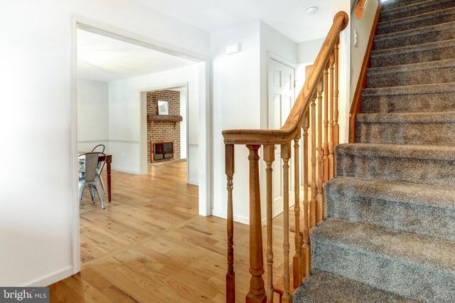 152 KINGS GATE DR, Lititz, PA 17543