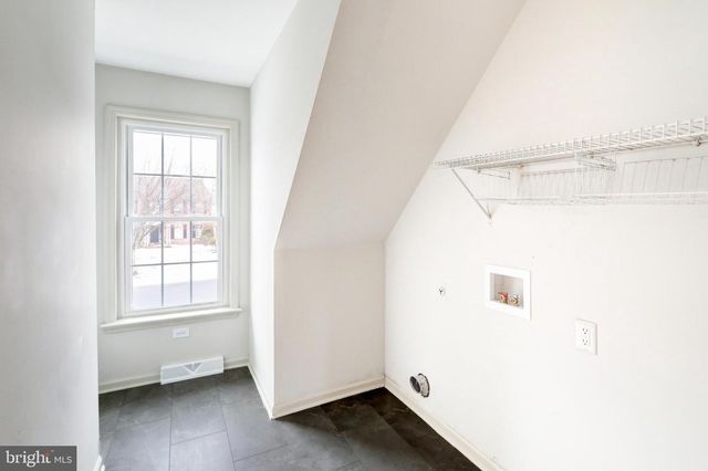 152 KINGS GATE DR, Lititz, PA 17543