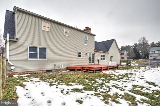 152 KINGS GATE DR, Lititz, PA 17543