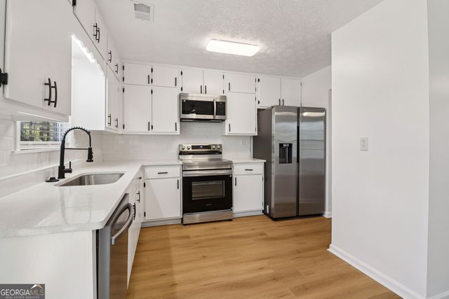 3840 Rolling Place, Conley, GA 30288