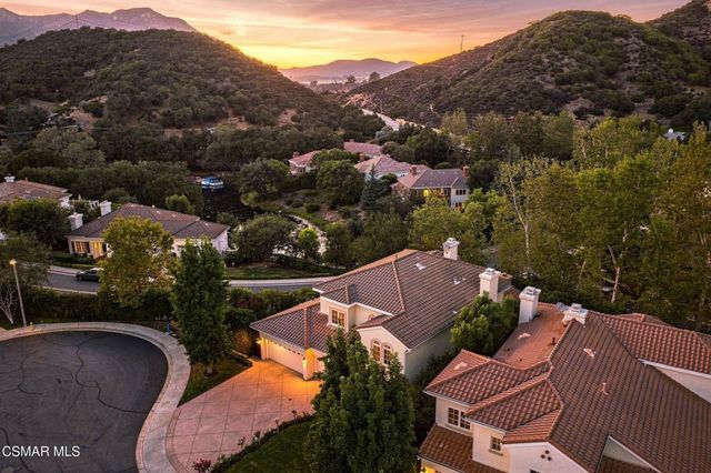 219 Baybrook Court, Lake Sherwood, CA 91361