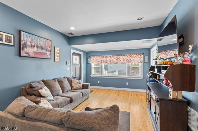 34 Avenue B, Haledon Boro, NJ 07508