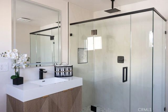 605 W Gaillard, Glendora, CA 91740