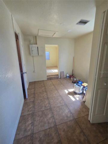 1835 WILTON AVENUE A&B, Orlando, FL 32805