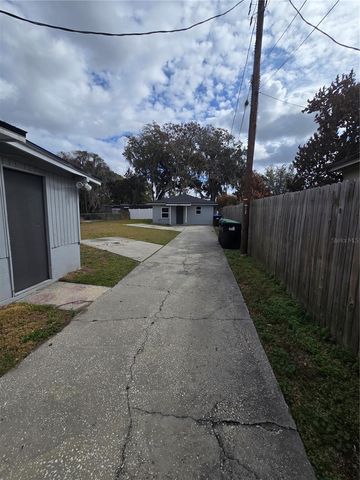 1835 WILTON AVENUE A&B, Orlando, FL 32805